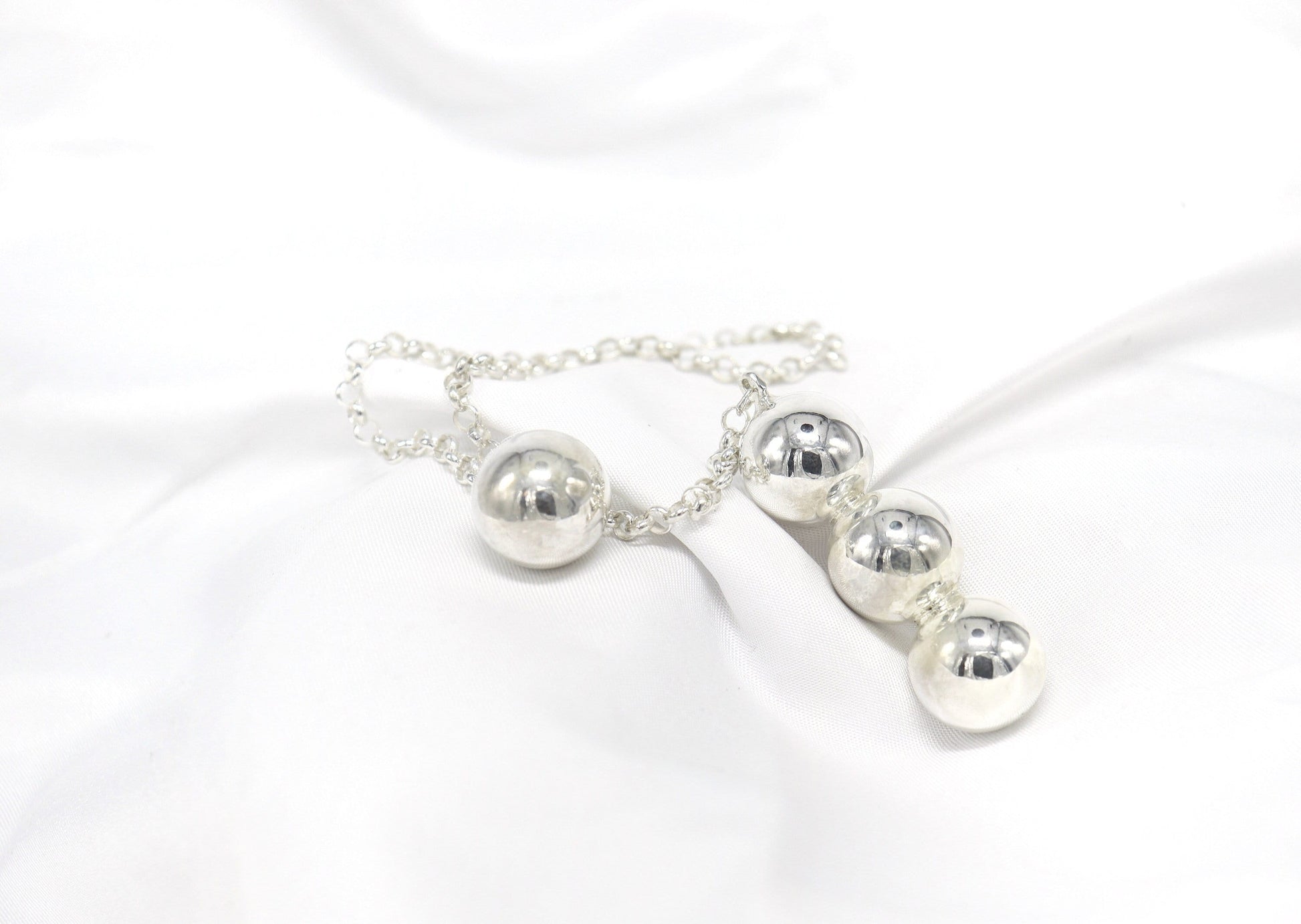 Beaded Butt Plug TheOriginal © men and women Sterling Silver Anal Plug Weighted Butt Plug Ribbed Plug beginner Sex Toy Adult Toys bdsm tail
